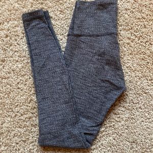 Lululemon Wunder Under leggings